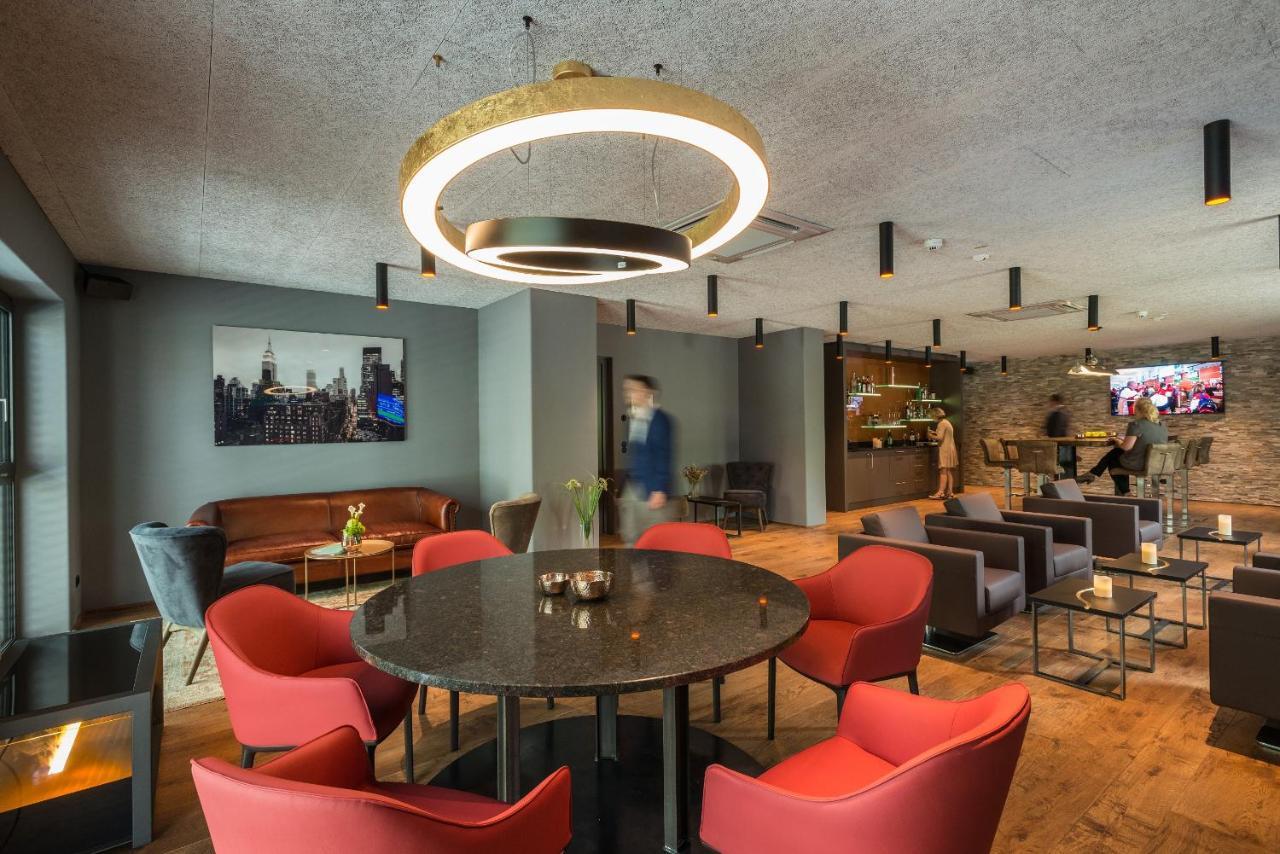 Golden Ball, Exclusive Serviced Apartments Munich Aschheim Eksteriør billede